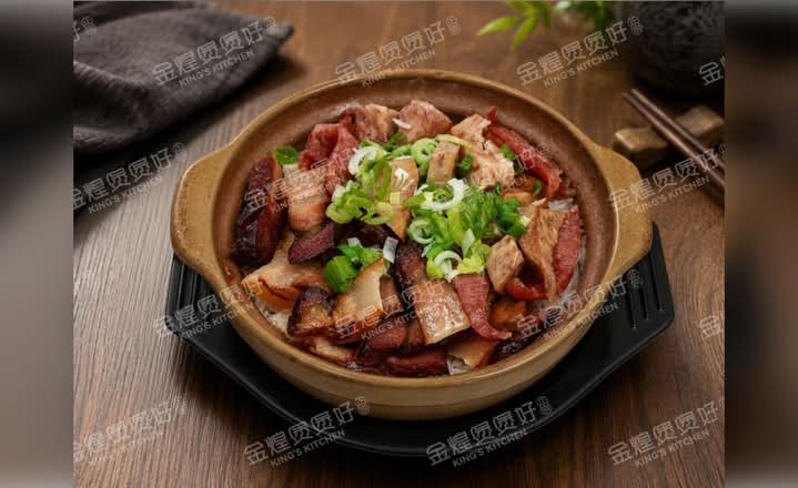 Taro w.Preserved Meat Rice Claypot-芋头腊味煲仔饭（含煲仔）